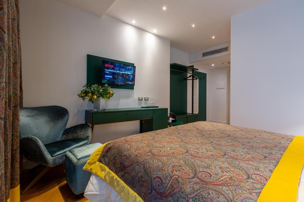Missori Suites Милан Экстерьер фото